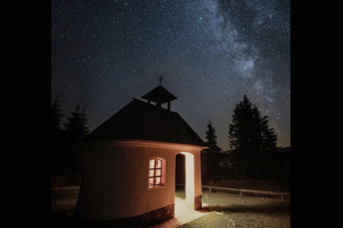 Fotografování noční krajiny a Perseidů na Šumavě